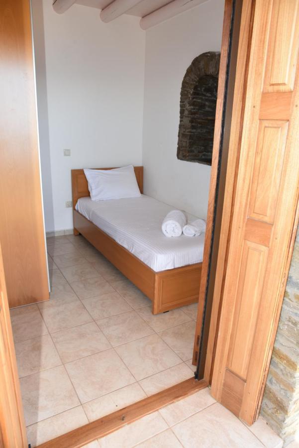 Andros Escape Condos Korthio Εξωτερικό φωτογραφία