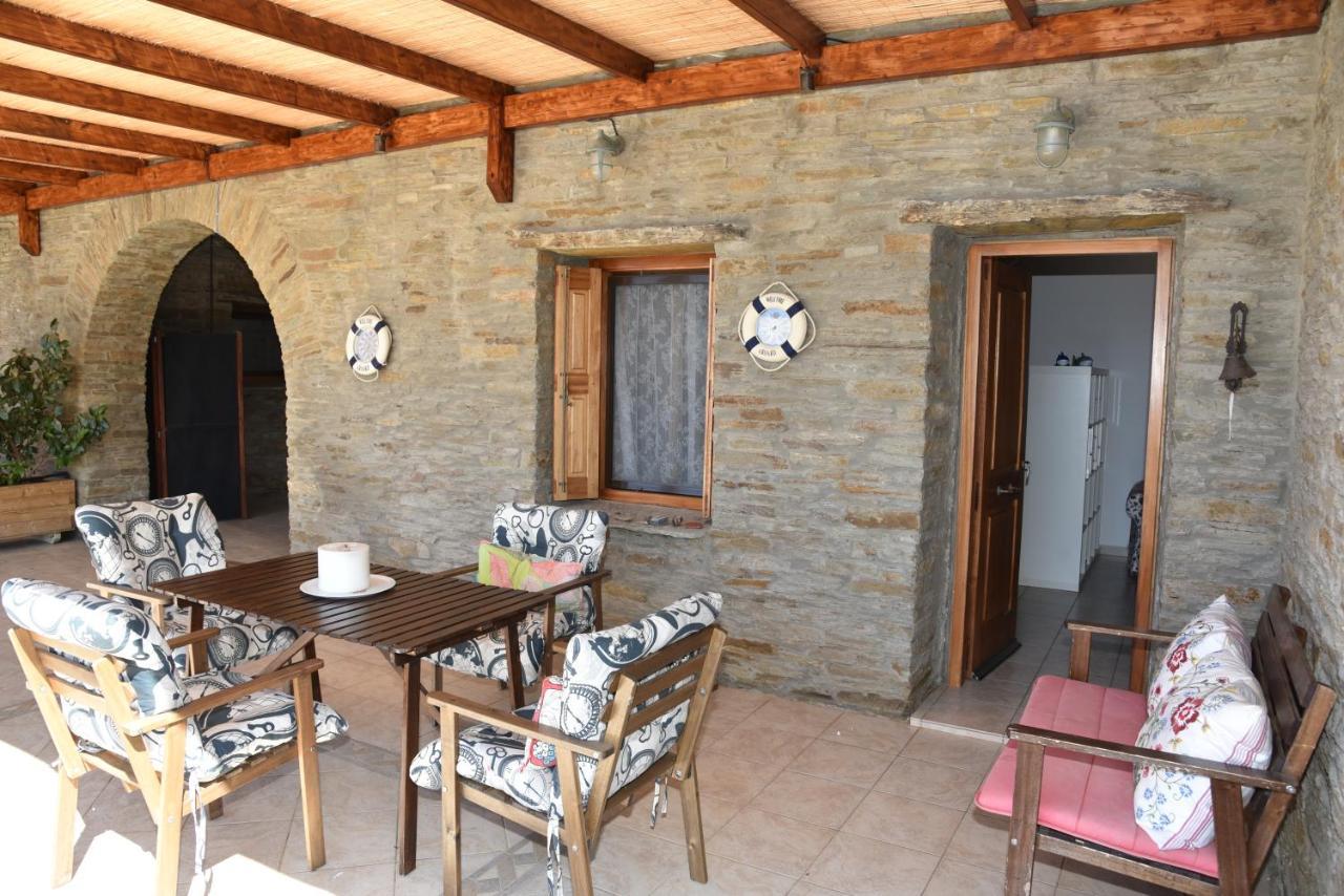 Andros Escape Condos Korthio Εξωτερικό φωτογραφία