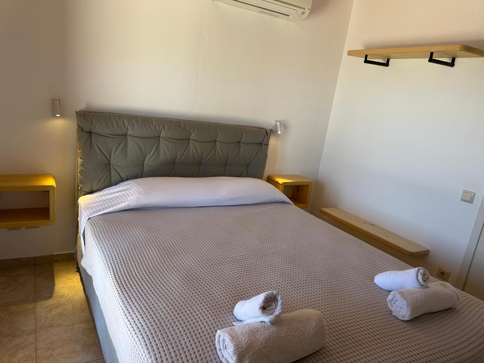 Andros Escape Condos Korthio Εξωτερικό φωτογραφία